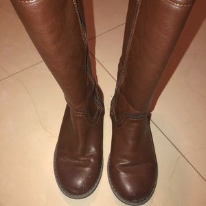 Girls tall brown boots size 11